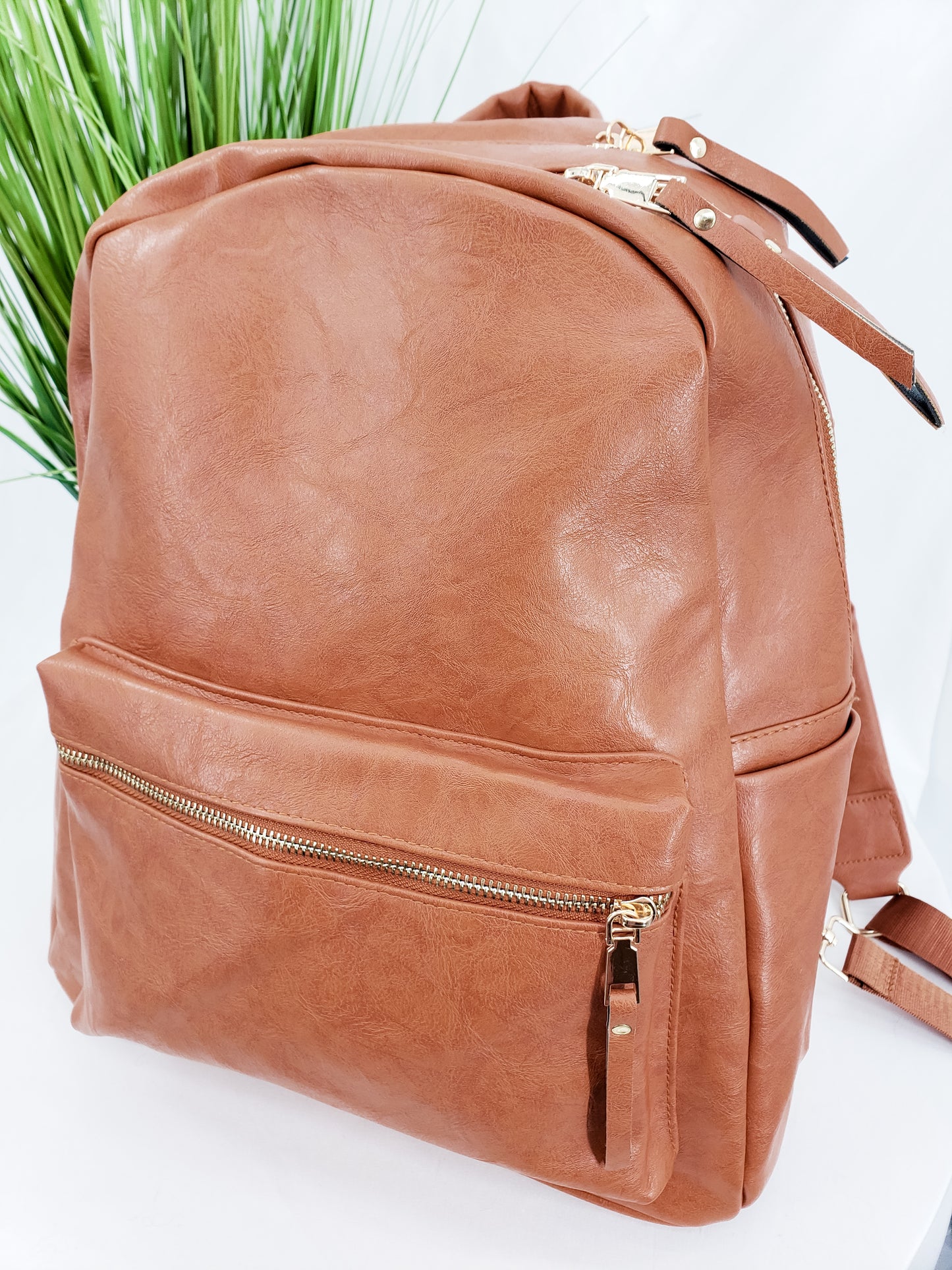 Carry-It-All Backpack Chestnut