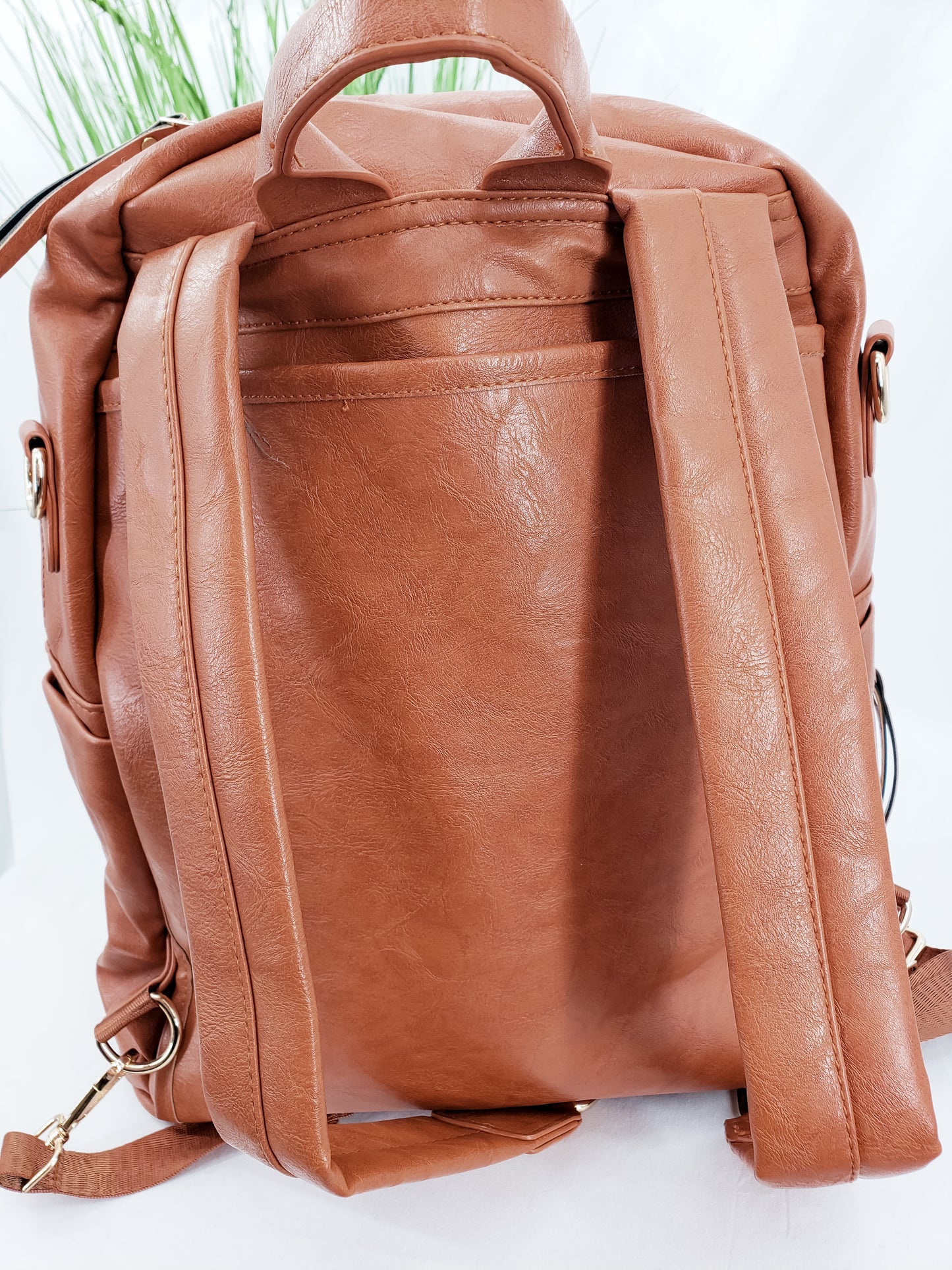 Carry-It-All Backpack Chestnut