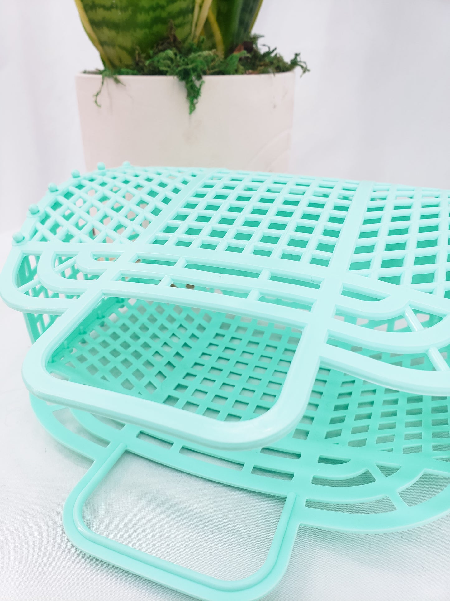 Retro Jelly Basket Tote - Mint